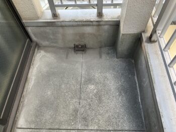 大阪市鶴見区にて防水工事を行いました。